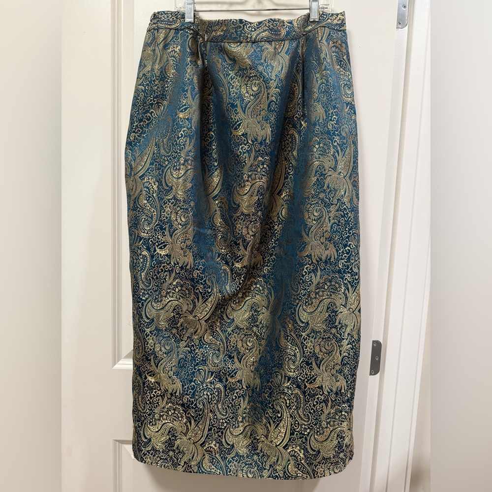 Plus Size Vintage Brocade Skirt